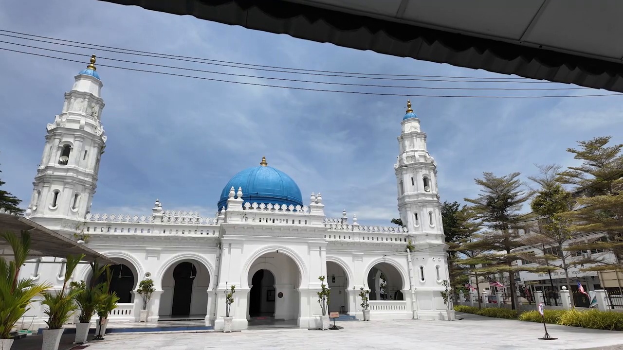 White Masjid Panglima Kinta with blue domes in Ipoh
