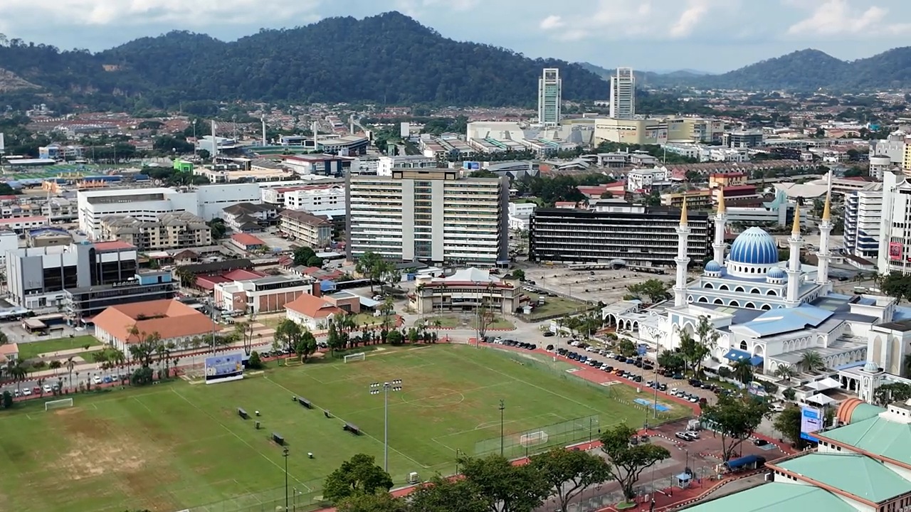 View over Kuantan city and mosque from the Kuantan 188 tower