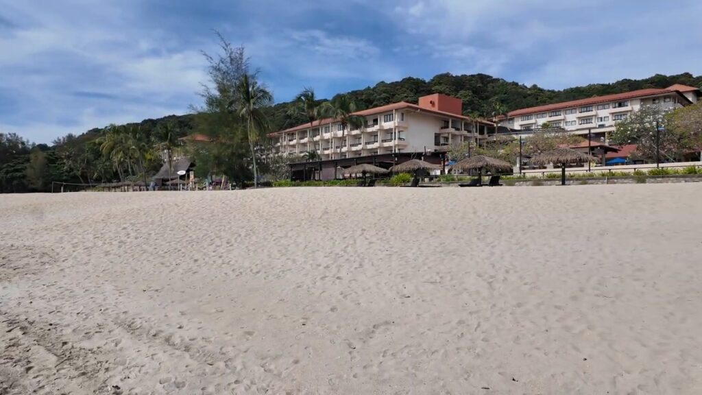Hyatt Regency Kuantan Resort seen from Teluk Cempedak beach