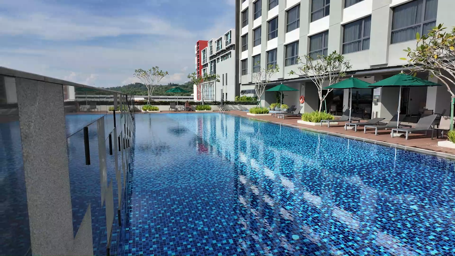 Holiday Inn Sepang - Airport - Pool